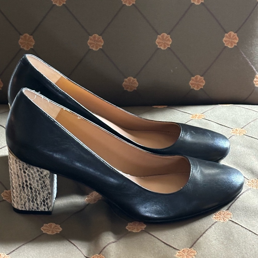 COPY - Black Calvin Klein Heels Black Size 9 New